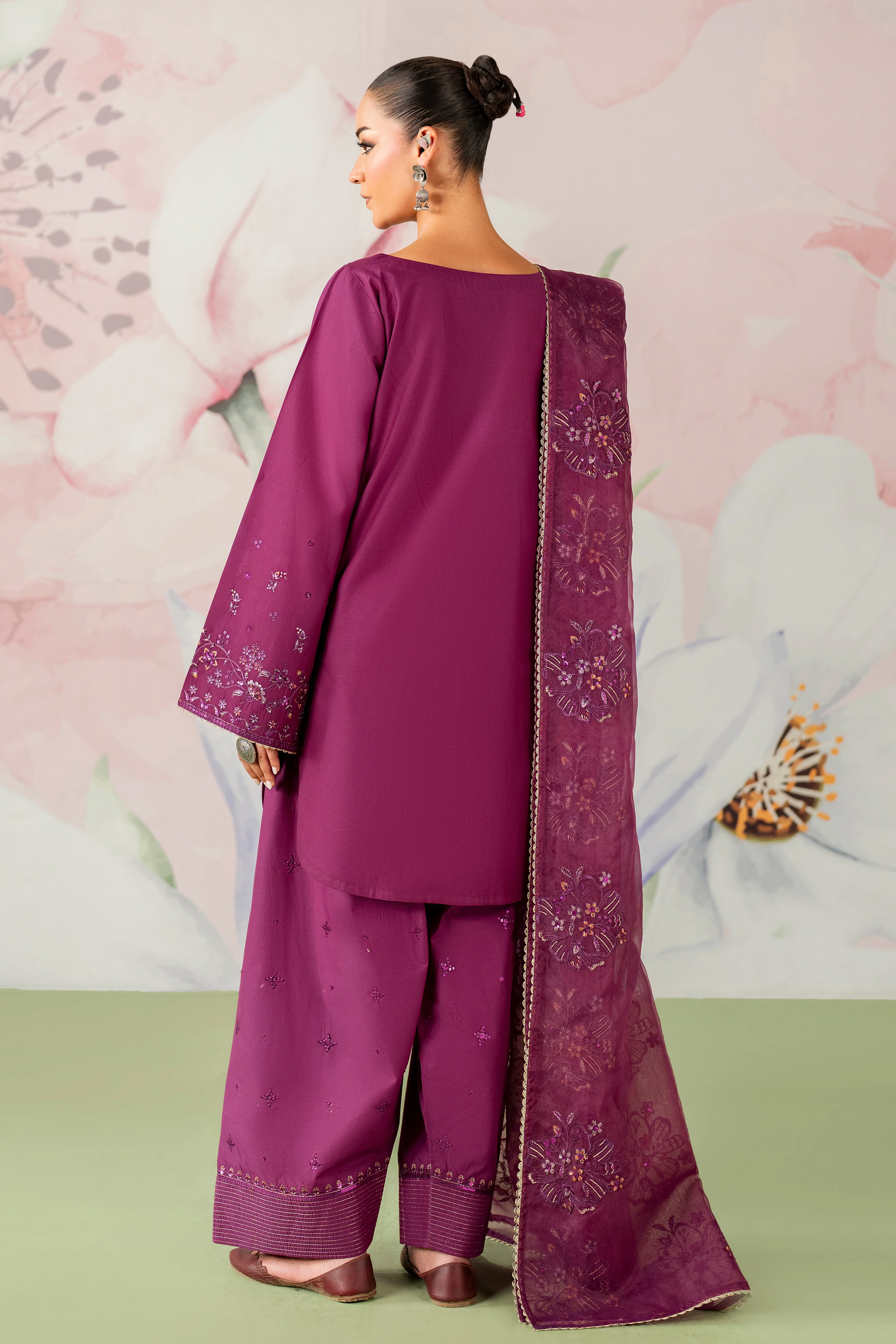 Simran - Image 2